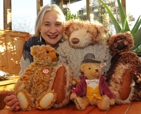 Anke With Irish Bears Anke With Irish Bears